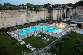 Cave pool Italy - Cave Bianche