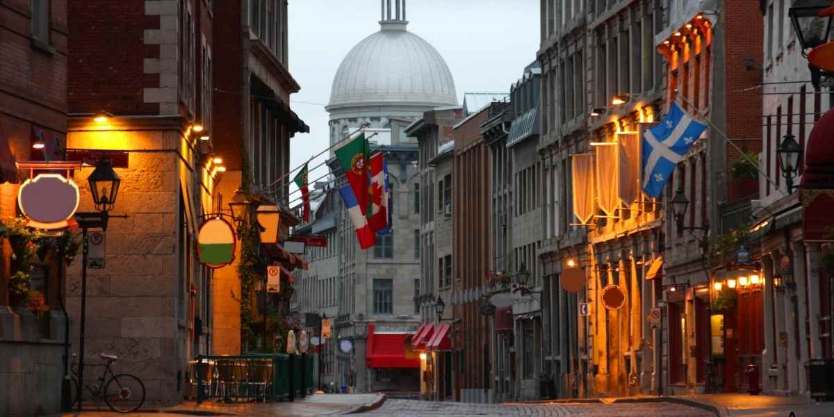 best Montreal neighborhoods to visit Old Montreal historic streets