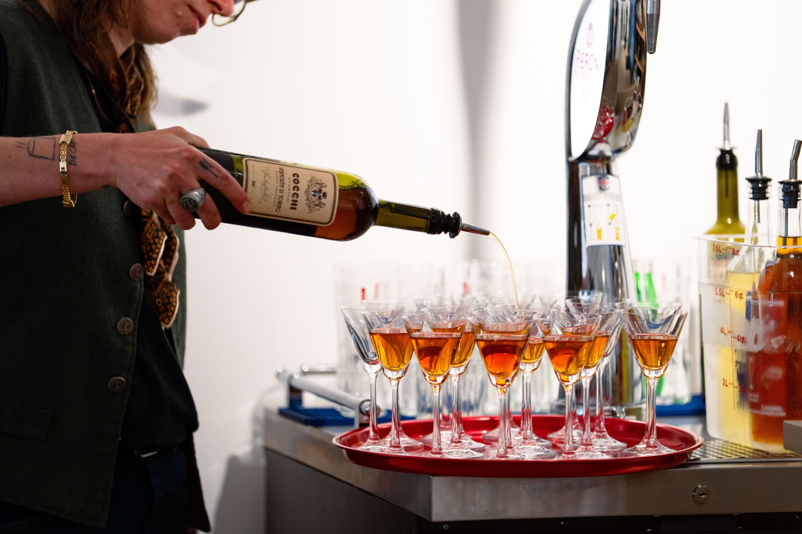 Join Montréal Cocktail Fest 2026 from June 3–7 for world-class cocktails, guest bartenders, exclusive tastings, and unforgettable nightlife. Best Kept MTL shares the top reasons to attend. 🍸