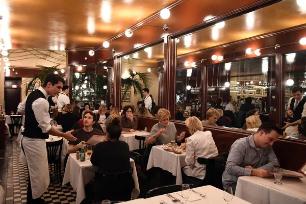 L'Express. Best lunch spots in montreal - lunch spots that are not tourist traps in montreal - lunch spots since the 80s montreal -