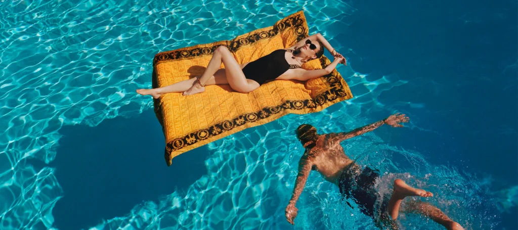 Swimwear-Versace-La-vacanza-luxury-haute-couture