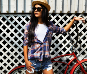 Montreal style. Flannel shirt, vintage bike... old plateau fence!