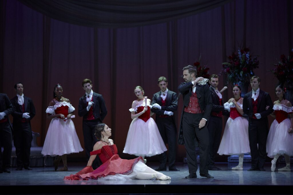 Marguerite and Armand in Peter Quanz’s La Dame aux camélias
